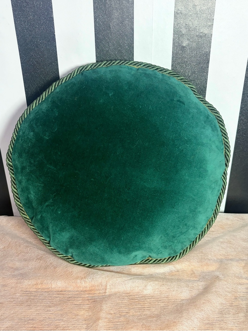 Vintage Round Needlepoint Floral Throw Pillow, 15" Diameter. Elegant dark green - Picture 7 of 8